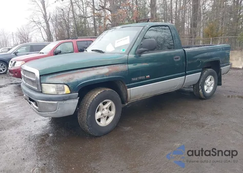 2001 Dodge Ram 1500 St/Ws z USA, uszkodzony, nr VIN 1B7HC16X61S236694